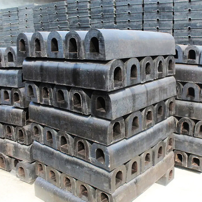 Tipo di gomma naturale cuscini ammortizzatori 300H di D per Marine Large Wharf Ships resistente