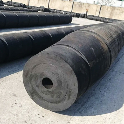 Cuscini ammortizzatori su misura 600*300 della gomma del rimorchiatore del cilindro per l'arco della nave