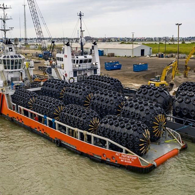 50kPa 4.5M Yokohama Rubber Fender con la rete resistente della catena di Tiro di protezione