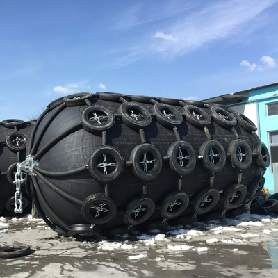 26 mette a strati i cuscini ammortizzatori del bacino galleggiante di 2.5M Yokohama Rubber Fender 50kPa