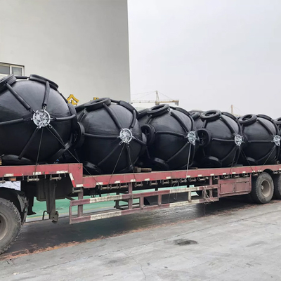 26 mette a strati i cuscini ammortizzatori del bacino galleggiante di 2.5M Yokohama Rubber Fender 50kPa