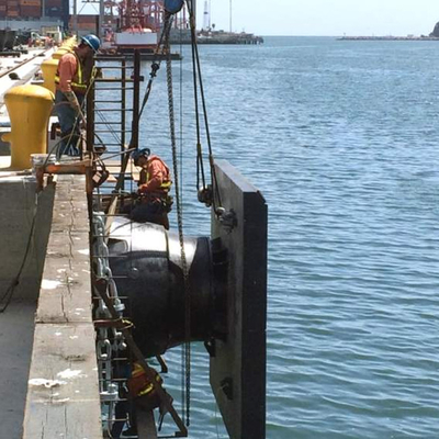 Certificato ancorante di gomma dell'ABS dei cuscini ammortizzatori del porto del nitrile per protezione