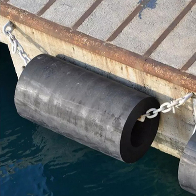 Tempo di impiego cilindrico di Marine Fenders Heavy Duty Long di norma ISO dell'AIPCN per il bacino