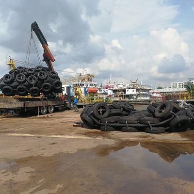 Iso 17357 50 Kpa del cuscino ammortizzatore di Marine Dock Floating Yokohama Rubber dei moli