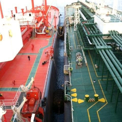 Colore di gomma 80kpa Marine Dock Bumpers del nero del cuscino ammortizzatore del bacino cilindrico Iso17357