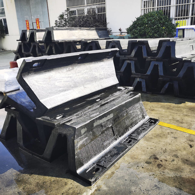 Il cuscino ammortizzatore di gomma dell'alto arco di resistenza all'urto ha personalizzato l'imballaggio del pallet di dimensione