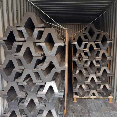 Fenders di gomma marine di gomma stampata colore nero Alta flessibilità
