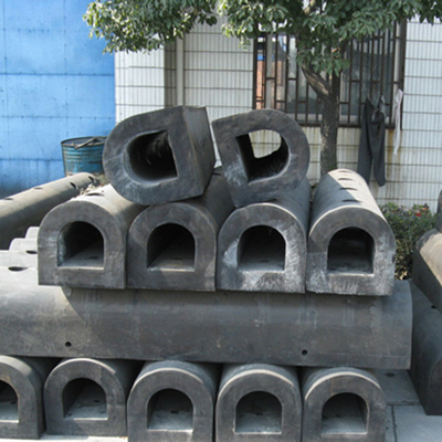 Moulding Fenders di tipo D Protezione degli ormeggi marittimi efficiente e affidabile