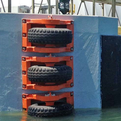 Parafanghi in gomma con rullo a cuscino Parafango marino per rimorchiatore per cantiere navale Dock Port Edge
