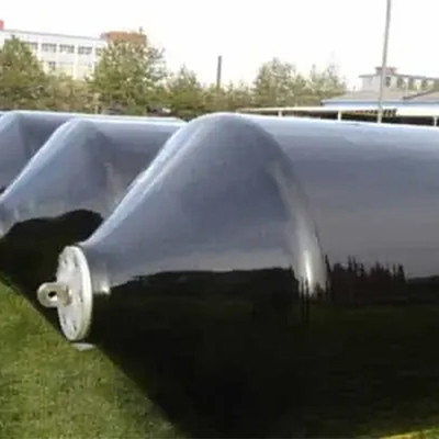 2x4m Fender a schiuma galleggiante con rete a catena 70 kg/m3 Densità 19 mm Spessore poliurea