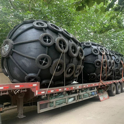 Fender pneumatico di gomma di semplice installazione con elevata durata