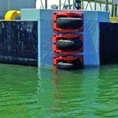 Fenders a rulli Astm D2000 Fenders a ruote certificati per la protezione marina