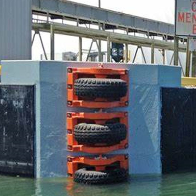 Fenders a rulli Astm D2000 Fenders a ruote certificati per la protezione marina