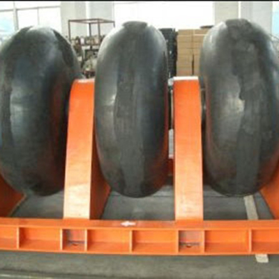 Fenders a rullo nero con resistenza all'usura standard ASTM D2000 SAE J200