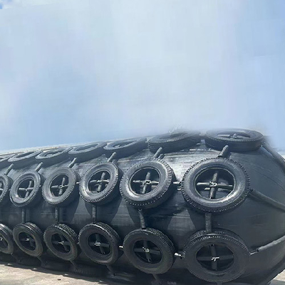 Yokohama Jumbo Fender ad alta pressione con protezione multi strato per la protezione delle navi