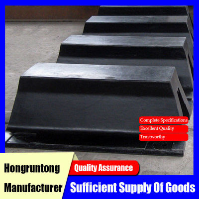 Fender marino a forma di V Assorbimento di scosse efficiente Progettazione leggera Senza manutenzione