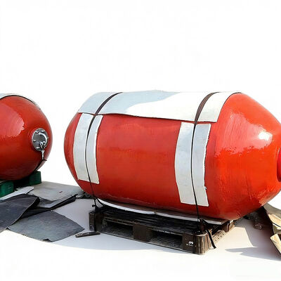 I parabordi marini proteggono le imbarcazioni in modo efficace, riducendo i danni all'ormeggio, con elevato recupero alla compressione