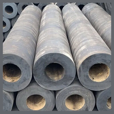 Lightweight UV Ozone Resistant Cylindrical Marine Fenders for Efficient Impact Absorption