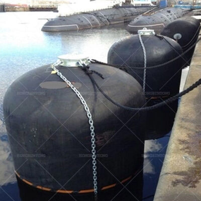 Parabordi sottomarini con prestazioni di ammortizzazione antiurto resistenti all'usura a bassa forza di reazione per l'attracco marino