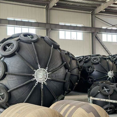Yokohama Pneumatic Fender Leggero Assorbente d'urto resistente alla corrosione Fender marino per applicazioni offshore