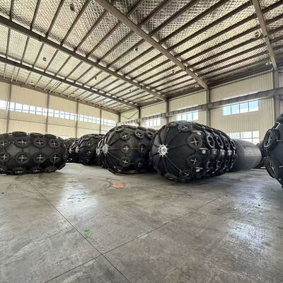 Yokohama Pneumatic Fender Leggero Assorbente d'urto resistente alla corrosione Fender marino per applicazioni offshore