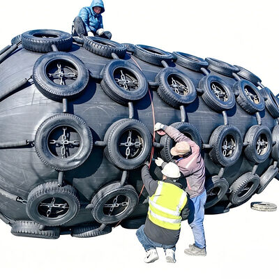 Yokohama Pneumatic Fender Leggero Assorbente d'urto resistente alla corrosione Fender marino per applicazioni offshore